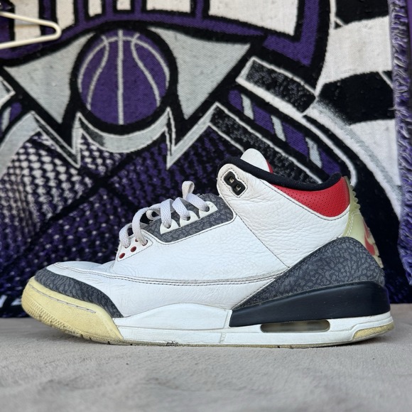 Size 12 - Nike Air Jordan 3 Men CZ6431-100 Fire Red Denim Training Shoes - Picture 1 of 11